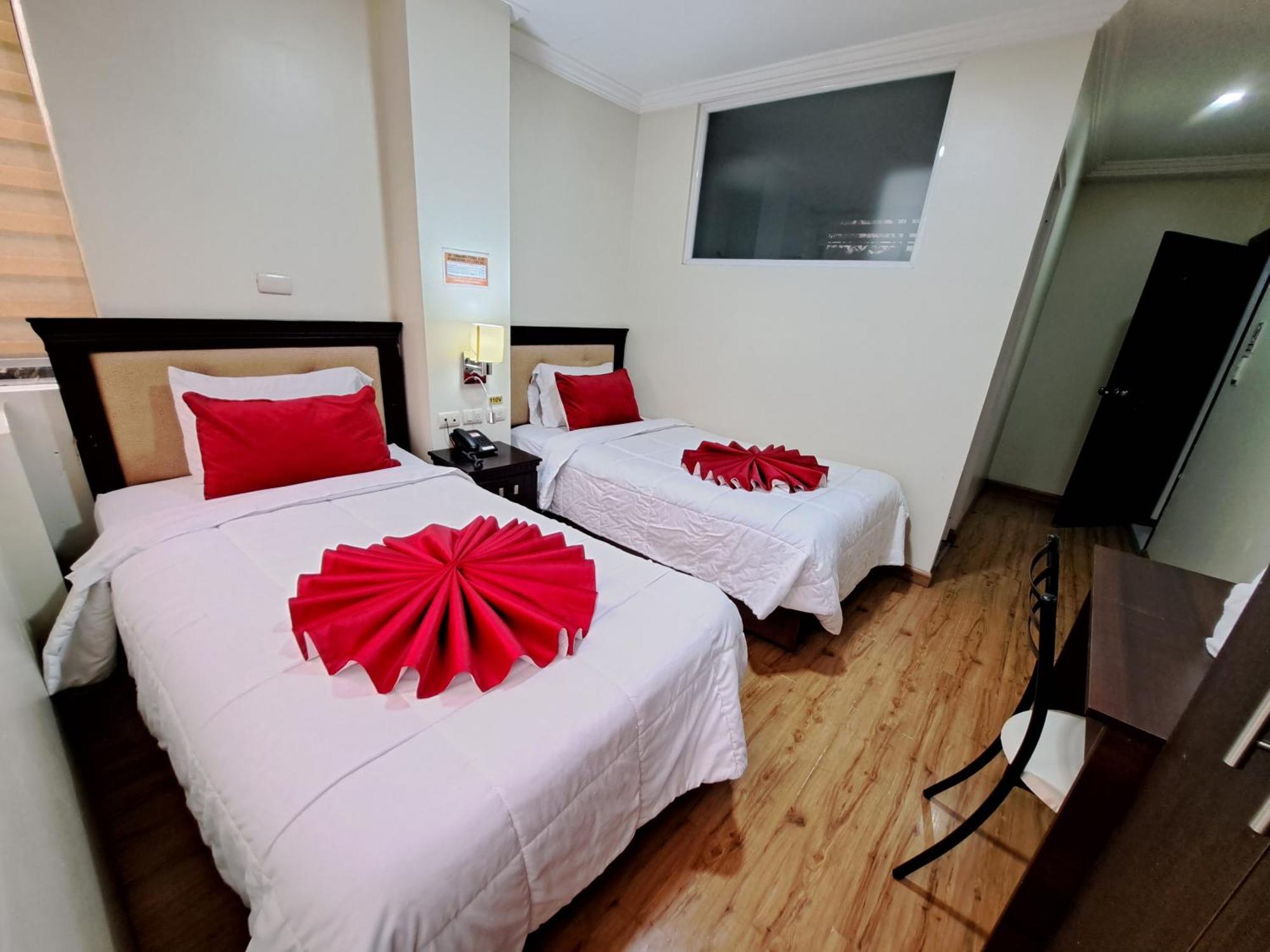Hotel Loja Bella Экстерьер фото